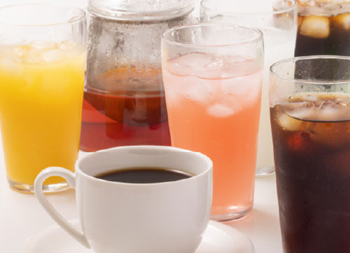 ドリンクバー無料